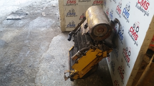 Massey Ferguson 40e Radiator Unit - Radiateur voor Tractor: afbeelding 3 Massey Ferguson 40e Radiator Unit - Radiateur voor Tractor: afbeelding 3