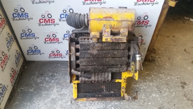 Massey Ferguson 40e Radiator Unit - Radiateur voor Tractor: afbeelding 1 Massey Ferguson 40e Radiator Unit - Radiateur voor Tractor: afbeelding 1