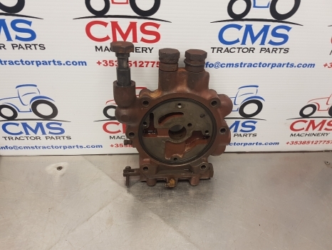 Massey Ferguson 50b Transmission Housing, Pump Housing Rcf7115b Mf - Transmissie voor Tractor: afbeelding 1 Massey Ferguson 50b Transmission Housing, Pump Housing Rcf7115b Mf - Transmissie voor Tractor: afbeelding 1
