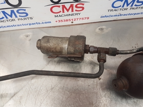Massey Ferguson 5455 Wet Clutch Acuumulator/ Filter 3792285m93, 3619551m3 - Koppeling en onderdelen voor Tractor: afbeelding 5 Massey Ferguson 5455 Wet Clutch Acuumulator/ Filter 3792285m93, 3619551m3 - Koppeling en onderdelen voor Tractor: afbeelding 5