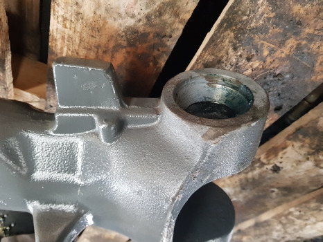 Massey Ferguson 5612, 5713 Front Axle Casting Rhs 730.01.114.65, 7300181405 - Vooras voor Tractor: afbeelding 5 Massey Ferguson 5612, 5713 Front Axle Casting Rhs 730.01.114.65, 7300181405 - Vooras voor Tractor: afbeelding 5