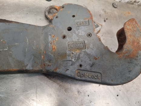 Massey Ferguson 5713s / Sl, 5713s / Sl, 6700, 5700, Lift Arm Rhs Acw0919840 - Ophanging: afbeelding 2 Massey Ferguson 5713s / Sl, 5713s / Sl, 6700, 5700, Lift Arm Rhs Acw0919840 - Ophanging: afbeelding 2