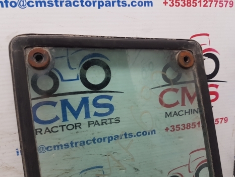 Massey Ferguson 600 Series 690 Cab Knee Glass With Lhs Seal Tg1250, 3301881m1 - Raam en onderdelen voor Tractor: afbeelding 2 Massey Ferguson 600 Series 690 Cab Knee Glass With Lhs Seal Tg1250, 3301881m1 - Raam en onderdelen voor Tractor: afbeelding 2