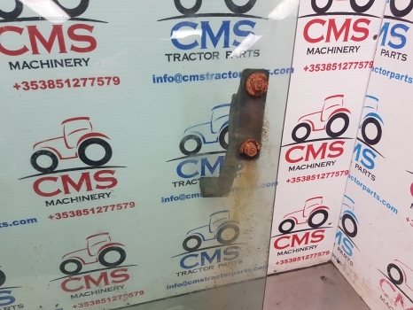 Massey Ferguson 690, 698, 699 Cab Side Window Glass Tg1249, 3302705m4, 3301820m1 - Raam en onderdelen: afbeelding 3 Massey Ferguson 690, 698, 699 Cab Side Window Glass Tg1249, 3302705m4, 3301820m1 - Raam en onderdelen: afbeelding 3