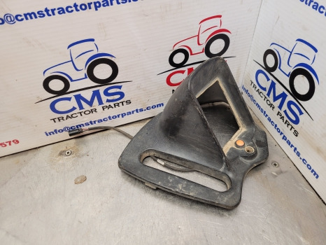 New Holland Case Sps Transmissiont6070 Plus Cab Interior Panel 82037206 - Cabine en interieur: afbeelding 4 New Holland Case Sps Transmissiont6070 Plus Cab Interior Panel 82037206 - Cabine en interieur: afbeelding 4