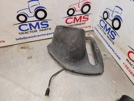 New Holland Case Sps Transmissiont6070 Plus Cab Interior Panel 82037206 - Cabine en interieur: afbeelding 3 New Holland Case Sps Transmissiont6070 Plus Cab Interior Panel 82037206 - Cabine en interieur: afbeelding 3