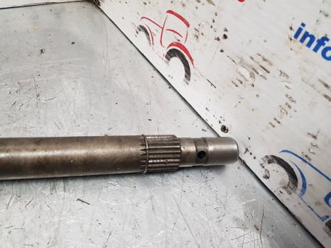 New Holland Case T7, T6000, Puma T7.200, T7.210 Pto Drive Shaft 87588697 - Transmissie: afbeelding 3 New Holland Case T7, T6000, Puma T7.200, T7.210 Pto Drive Shaft 87588697 - Transmissie: afbeelding 3