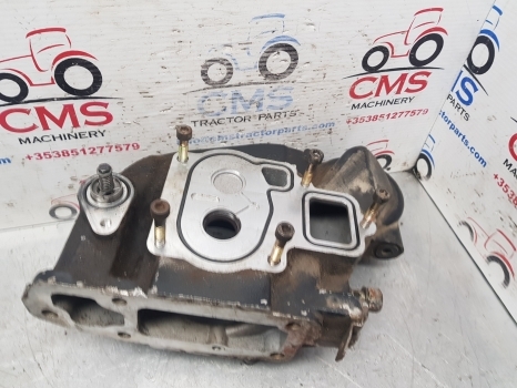 New Holland Case Tm, Mxm Seriestm125 Hydraulic Pump Centre Housing 82031035 - Hydraulische pomp voor Tractor: afbeelding 2 New Holland Case Tm, Mxm Seriestm125 Hydraulic Pump Centre Housing 82031035 - Hydraulische pomp voor Tractor: afbeelding 2
