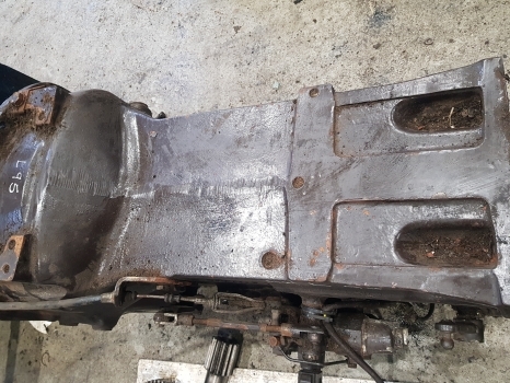 New Holland Fiat Ford L95 Transmission Assy 5166741, 5167174, 47132243, 5172780 - Versnellingsbak voor Tractor: afbeelding 3 New Holland Fiat Ford L95 Transmission Assy 5166741, 5167174, 47132243, 5172780 - Versnellingsbak voor Tractor: afbeelding 3