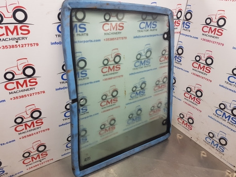 New Holland Ford 40, Tm, 60, M Series 8360 Cab Side Glass Lhs 82009813, 82029321 - Raam en onderdelen: afbeelding 4 New Holland Ford 40, Tm, 60, M Series 8360 Cab Side Glass Lhs 82009813, 82029321 - Raam en onderdelen: afbeelding 4