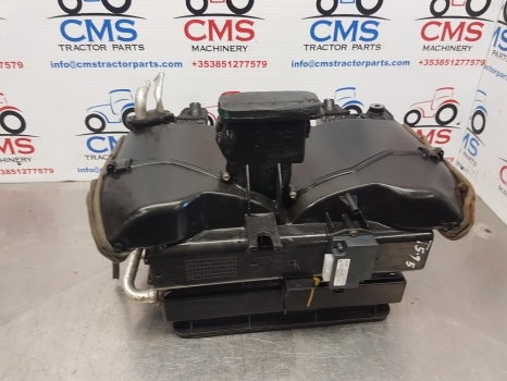 New Holland T5.95, T4, T5, Case Cab Heater Box Assembly 84481759, 84579701 - Verwarming/ Ventilatie voor Tractor: afbeelding 2 New Holland T5.95, T4, T5, Case Cab Heater Box Assembly 84481759, 84579701 - Verwarming/ Ventilatie voor Tractor: afbeelding 2