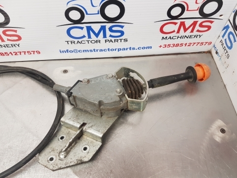 New Holland T5.95, T5.105, T5.115, Case Transmission Creeper Control 47419060 - Transmissie voor Tractor: afbeelding 2 New Holland T5.95, T5.105, T5.115, Case Transmission Creeper Control 47419060 - Transmissie voor Tractor: afbeelding 2