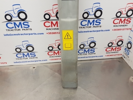 New Holland T5.95, T5, T4, Cab Trim Panel 84327983, 84327984 - Cabine en interieur voor Tractor: afbeelding 3 New Holland T5.95, T5, T4, Cab Trim Panel 84327983, 84327984 - Cabine en interieur voor Tractor: afbeelding 3