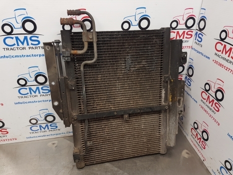 New Holland T6.180 Air Conditioning Condenser Radiator 84485540, 47981847 - Condensor voor Tractor: afbeelding 2 New Holland T6.180 Air Conditioning Condenser Radiator 84485540, 47981847 - Condensor voor Tractor: afbeelding 2