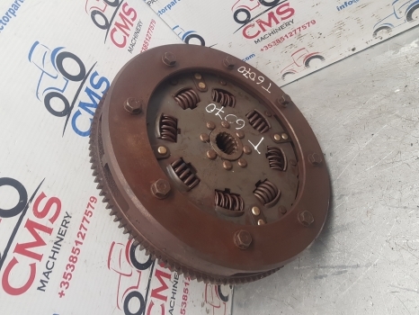 New Holland T6000, T7, T7000 T6070 Engine Flywheel Complete 87300081; 87300082 - Vliegwiel voor Tractor: afbeelding 4 New Holland T6000, T7, T7000 T6070 Engine Flywheel Complete 87300081; 87300082 - Vliegwiel voor Tractor: afbeelding 4