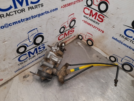 New Holland T7 Case Puma Ser T7030 Air Trailer Brake Valve 4700152570, 82030571 - Remventiel voor Landbouwmachine: afbeelding 2 New Holland T7 Case Puma Ser T7030 Air Trailer Brake Valve 4700152570, 82030571 - Remventiel voor Landbouwmachine: afbeelding 2