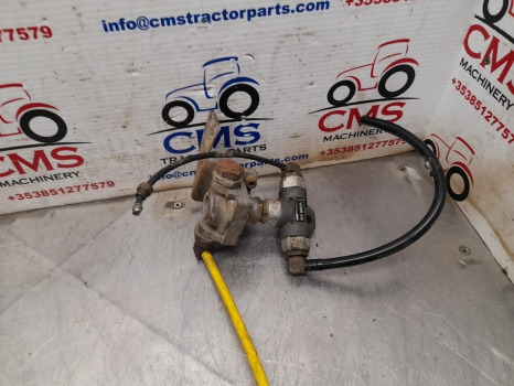 New Holland T7030 Air Trailer Brake Valve, Check Valve 82033387, 9735000000, - Remventiel voor Landbouwmachine: afbeelding 1 New Holland T7030 Air Trailer Brake Valve, Check Valve 82033387, 9735000000, - Remventiel voor Landbouwmachine: afbeelding 1