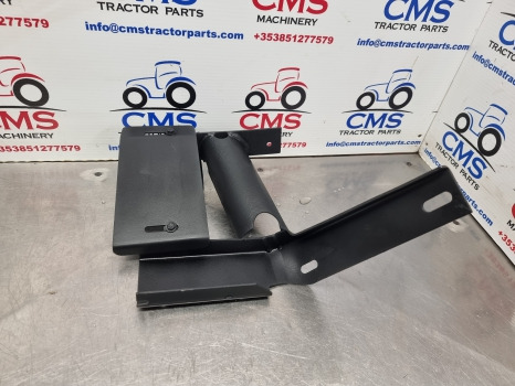 New Holland Tm, Ts, Tl, 60, 40 Series Mudguard Extension Lhs 82029986 - Fender: afbeelding 3 New Holland Tm, Ts, Tl, 60, 40 Series Mudguard Extension Lhs 82029986 - Fender: afbeelding 3