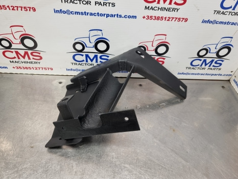 New Holland Tm, Ts, Tl, 60, 40 Series Mudguard Extension Lhs 82029986 - Fender: afbeelding 1 New Holland Tm, Ts, Tl, 60, 40 Series Mudguard Extension Lhs 82029986 - Fender: afbeelding 1