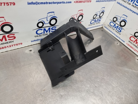 New Holland Tm, Ts, Tl, 60, 40 Series Mudguard Extension Lhs 82029986 - Fender: afbeelding 2 New Holland Tm, Ts, Tl, 60, 40 Series Mudguard Extension Lhs 82029986 - Fender: afbeelding 2