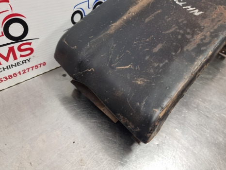 New Holland Ts115 Bonnet Top Panel 82015423 - Carrosserie en exterieur: afbeelding 3 New Holland Ts115 Bonnet Top Panel 82015423 - Carrosserie en exterieur: afbeelding 3