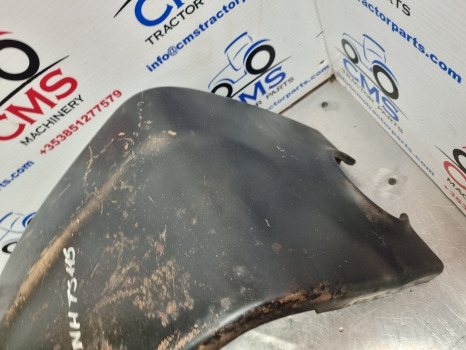 New Holland Ts115 Bonnet Top Panel 82015423 - Carrosserie en exterieur: afbeelding 4 New Holland Ts115 Bonnet Top Panel 82015423 - Carrosserie en exterieur: afbeelding 4