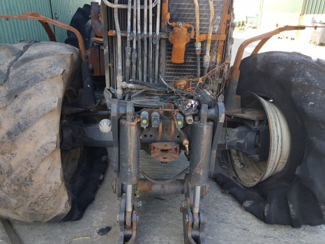 Valtra S280 Front, Rear Axle, Engine, Transmission, Hydraulic, Lift Parts - Motor en onderdelen: afbeelding 5 Valtra S280 Front, Rear Axle, Engine, Transmission, Hydraulic, Lift Parts - Motor en onderdelen: afbeelding 5