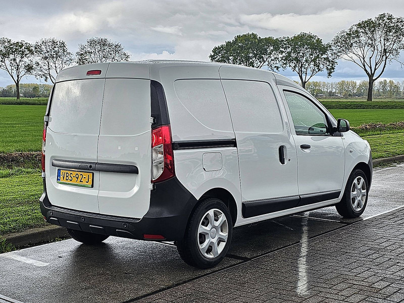 Dacia Dokker 1.5 L1 Airco Navi Euro6 - Bestelwagen gesloten laadbak: afbeelding 3 Dacia Dokker 1.5 L1 Airco Navi Euro6 - Bestelwagen gesloten laadbak: afbeelding 3