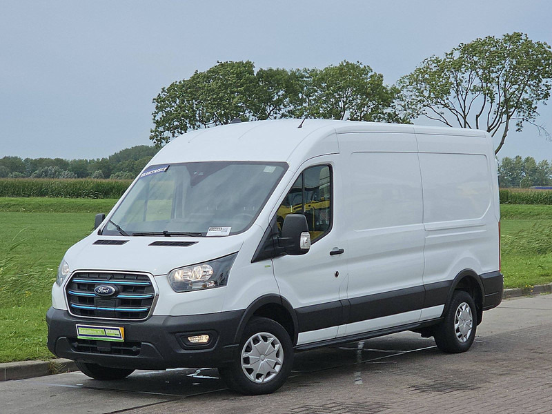 Ford E-Transit 68 Kwh elektrisch - Gesloten bestelwagen, Elektrische bedrijfswagen: afbeelding 2 Ford E-Transit 68 Kwh elektrisch - Gesloten bestelwagen, Elektrische bedrijfswagen: afbeelding 2