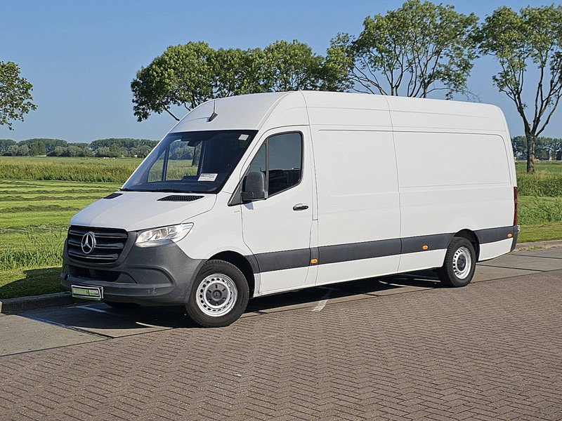 Mercedes-Benz Sprinter 311 ac maxi EURO6 - Kleine bestelwagen: afbeelding 2 Mercedes-Benz Sprinter 311 ac maxi EURO6 - Kleine bestelwagen: afbeelding 2