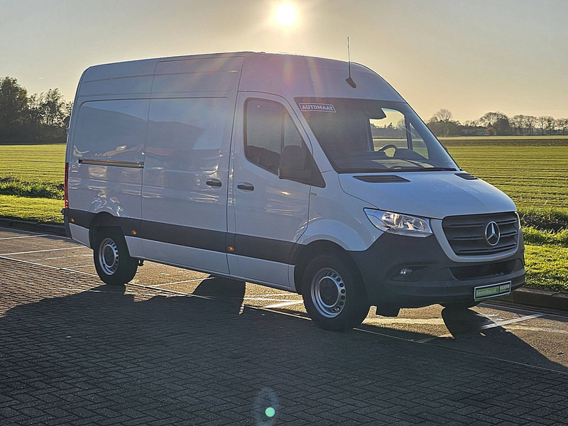 Mercedes-Benz Sprinter 314 L2H2 RWD Mbux Autom! - Gesloten bestelwagen: afbeelding 4 Mercedes-Benz Sprinter 314 L2H2 RWD Mbux Autom! - Gesloten bestelwagen: afbeelding 4