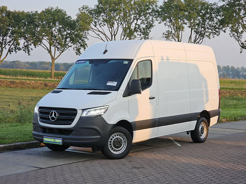 Mercedes-Benz Sprinter 317 L2H2 LED Automaat! - Gesloten bestelwagen: afbeelding 2 Mercedes-Benz Sprinter 317 L2H2 LED Automaat! - Gesloten bestelwagen: afbeelding 2