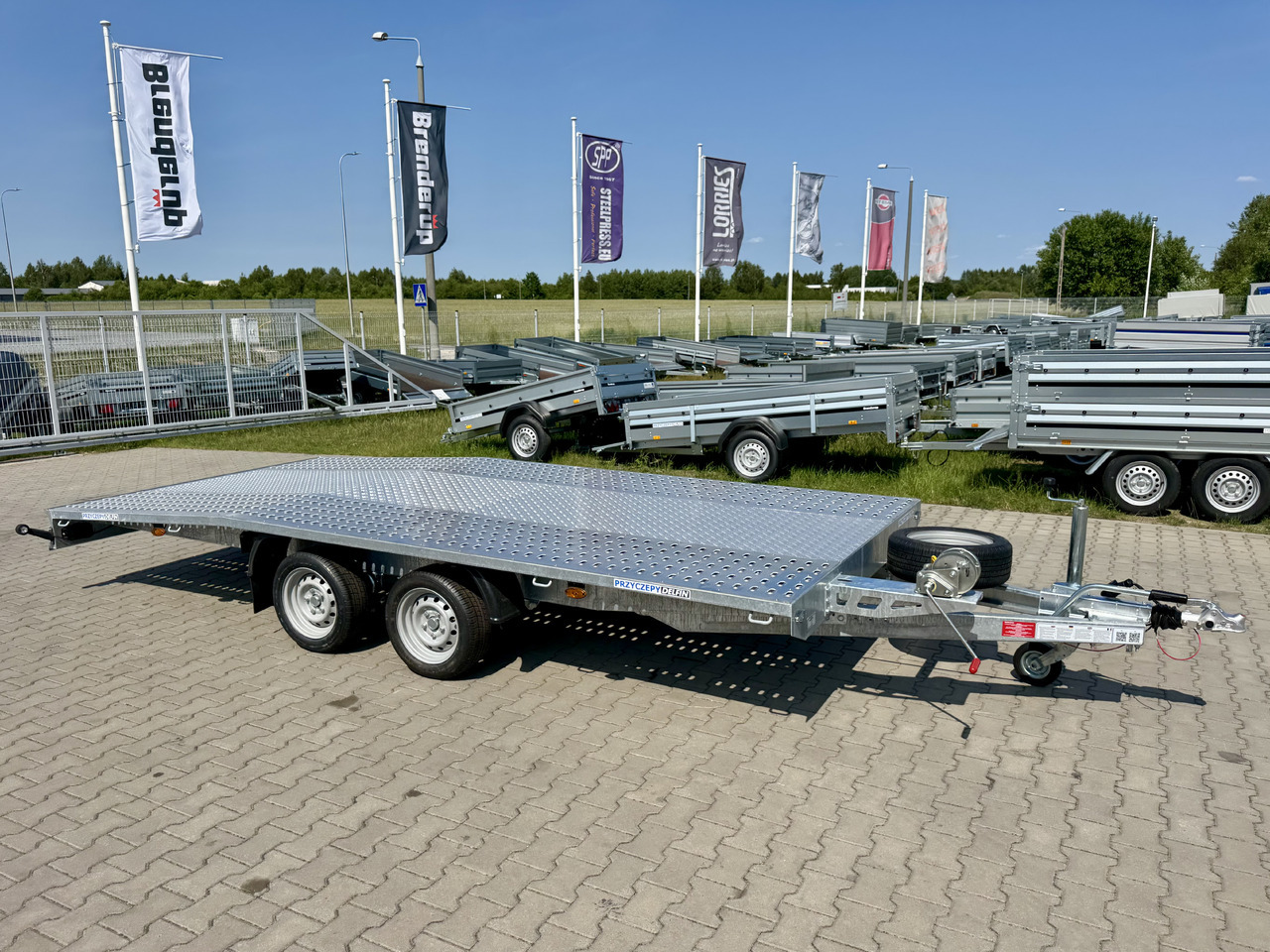 NIEWIADÓW Jupiter 4.5 - 450 x 210 cm / 2700 kg - Autotransport aanhangwagen: afbeelding 1 NIEWIADÓW Jupiter 4.5 - 450 x 210 cm / 2700 kg - Autotransport aanhangwagen: afbeelding 1