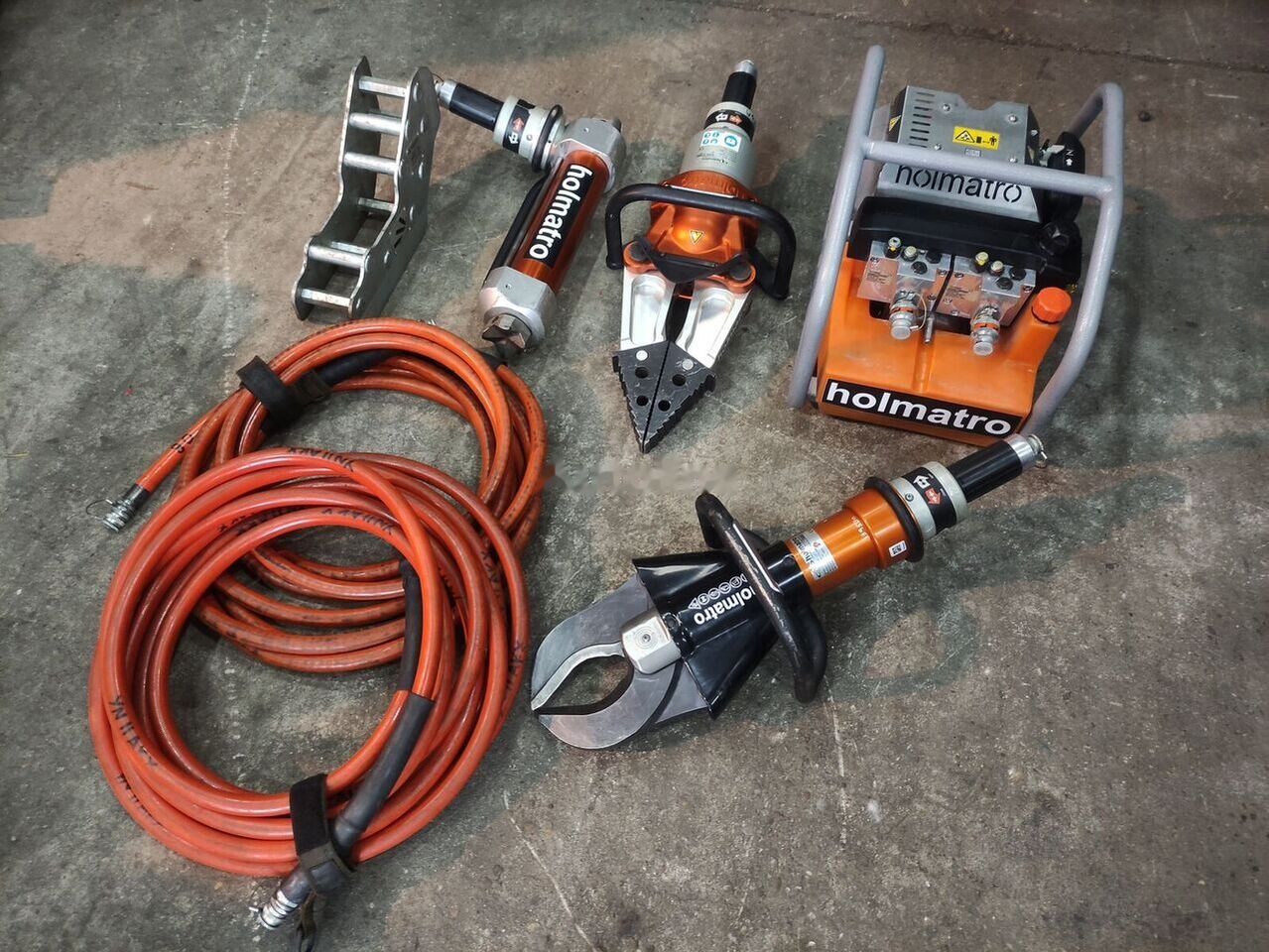 Holmatro CU4035 - Gemeentelijke machine/ Speciaal: afbeelding 1 Holmatro CU4035 - Gemeentelijke machine/ Speciaal: afbeelding 1