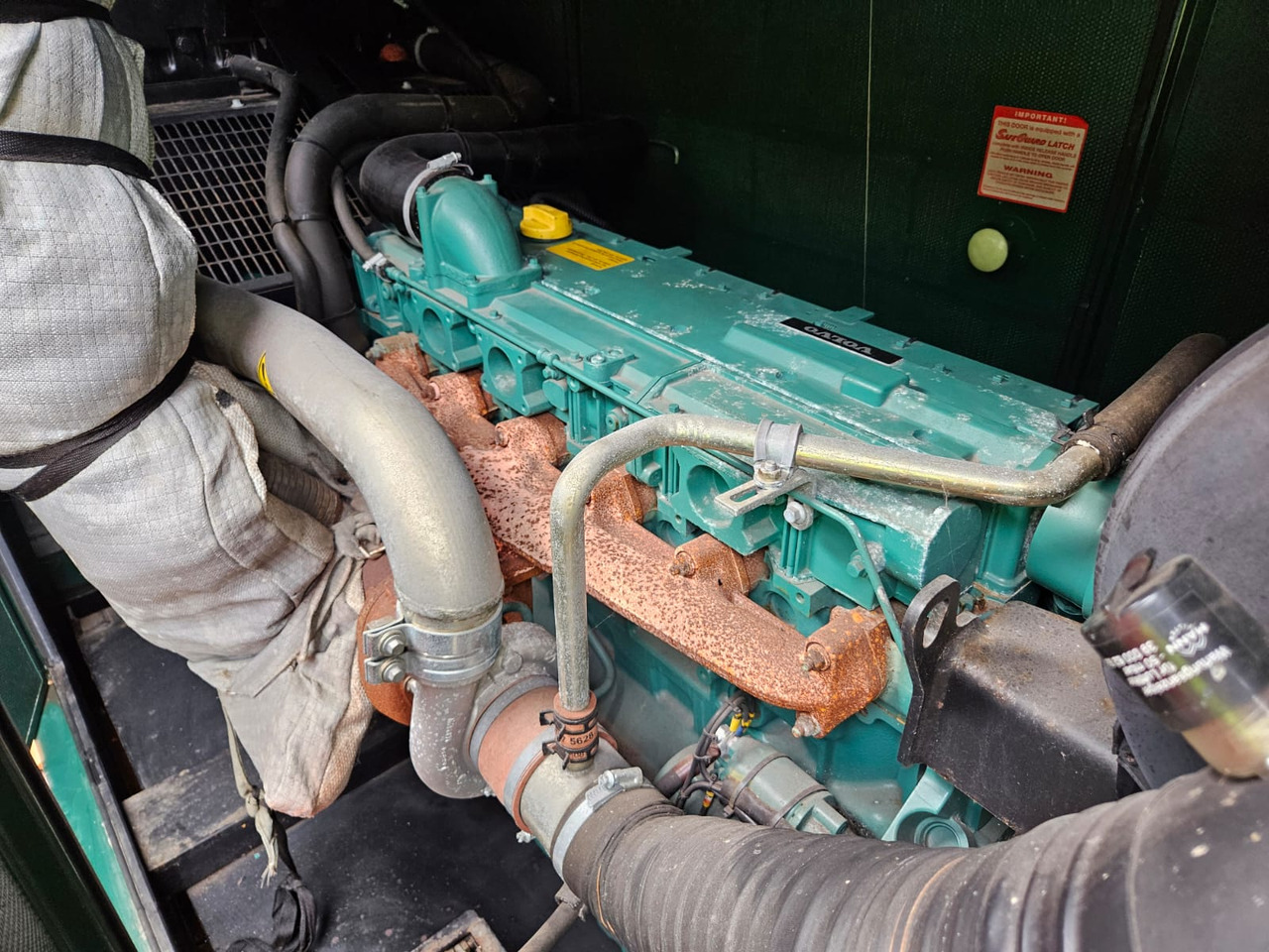 VOLVO TAD 720 GE DIESEL GENERATOR 120KW 150KVA 250 HOURS VOLVO TAD 720 GE DIESEL GENERATOR 120KW 150KVA 250 HOURS - Gereedschap/ Toebehoor: afbeelding 2 VOLVO TAD 720 GE DIESEL GENERATOR 120KW 150KVA 250 HOURS VOLVO TAD 720 GE DIESEL GENERATOR 120KW 150KVA 250 HOURS - Gereedschap/ Toebehoor: afbeelding 2