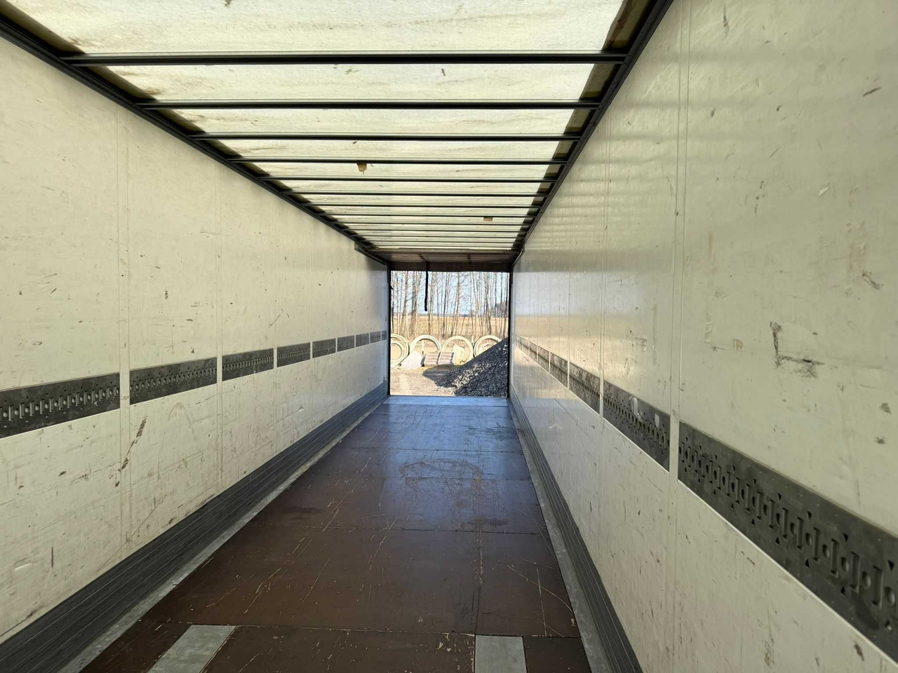 Schmitz Izoterma Kontener Box, 2017r, roleta , 481083 km , z Francji - Andere machine: afbeelding 3 Schmitz Izoterma Kontener Box, 2017r, roleta , 481083 km , z Francji - Andere machine: afbeelding 3