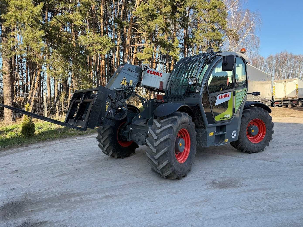 CLAAS SCORPION 7055 Varipower, Klima, Zaczep hydr,Centr smar,z Francji - Verreiker: afbeelding 2 CLAAS SCORPION 7055 Varipower, Klima, Zaczep hydr,Centr smar,z Francji - Verreiker: afbeelding 2