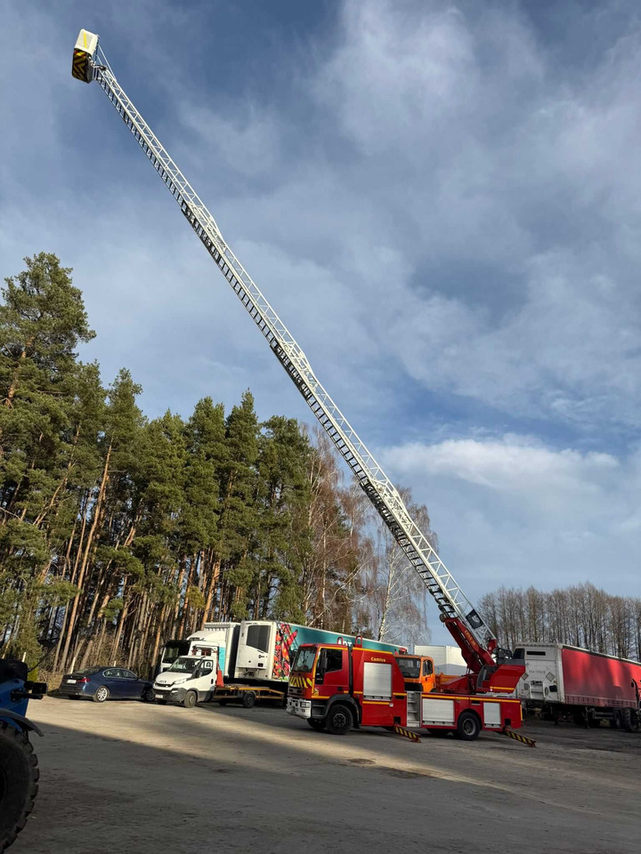 Drabina strażacka 30 m , IVECO Eurocargo Tector 130E24, Camiva EPAS 30 - Brandweerwagen, Vrachtwagen hoogwerker: afbeelding 5 Drabina strażacka 30 m , IVECO Eurocargo Tector 130E24, Camiva EPAS 30 - Brandweerwagen, Vrachtwagen hoogwerker: afbeelding 5