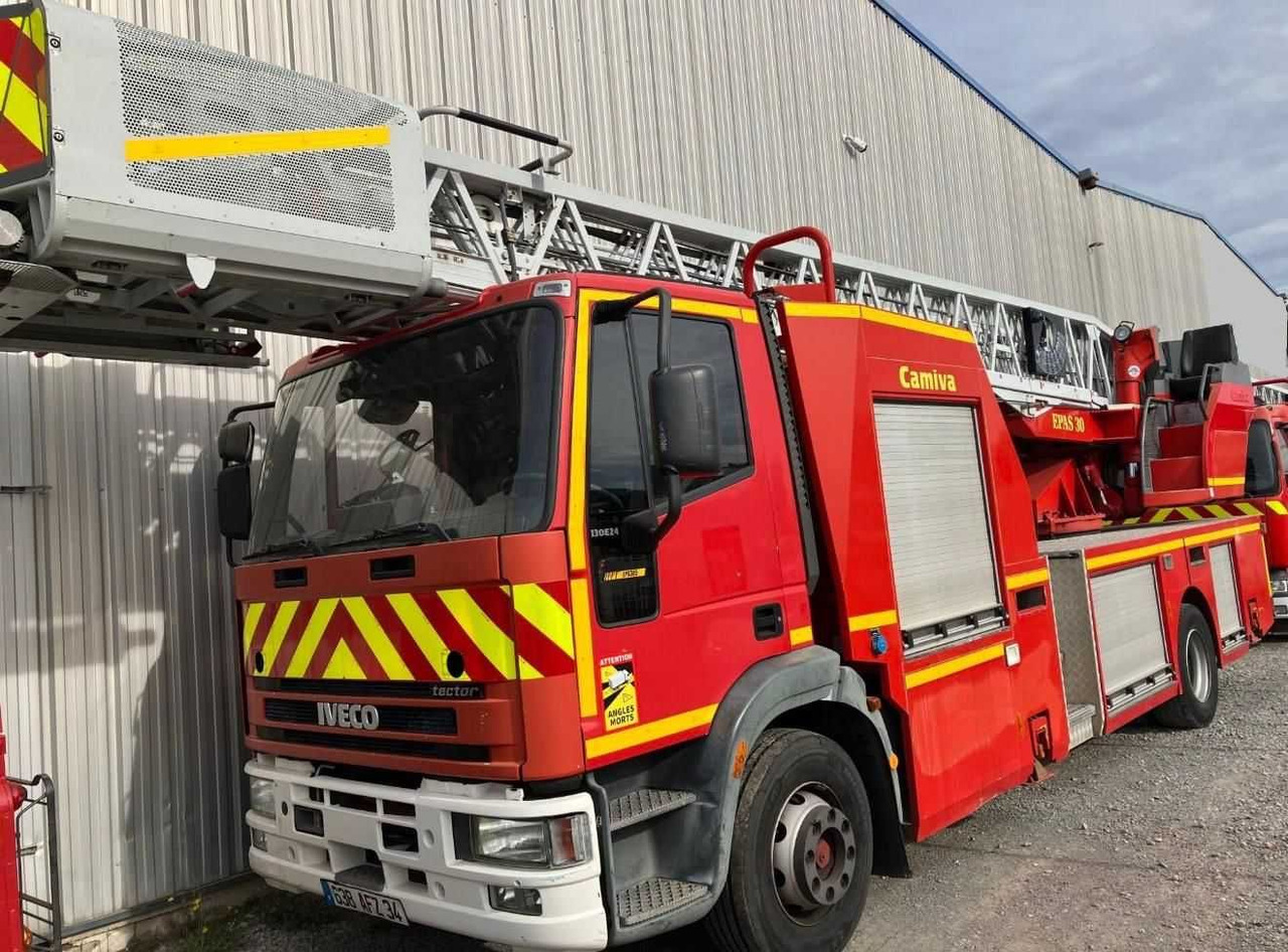 Drabina strażacka 30 m , IVECO Eurocargo Tector 130E24, Camiva EPAS 30 - Brandweerwagen: afbeelding 1 Drabina strażacka 30 m , IVECO Eurocargo Tector 130E24, Camiva EPAS 30 - Brandweerwagen: afbeelding 1