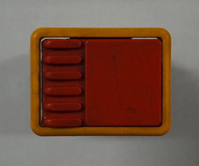 Jungheinrich 50020312 | Emergency disconnect switch EJD220 sn. 9 10 0 0041 - Elektrisch systeem voor Intern transport: afbeelding 2 Jungheinrich 50020312 | Emergency disconnect switch EJD220 sn. 9 10 0 0041 - Elektrisch systeem voor Intern transport: afbeelding 2