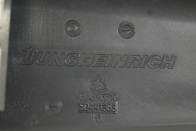 Jungheinrich 50441383 | Right cover ECE till year 2016 - Cabine en interieur voor Intern transport: afbeelding 4 Jungheinrich 50441383 | Right cover ECE till year 2016 - Cabine en interieur voor Intern transport: afbeelding 4