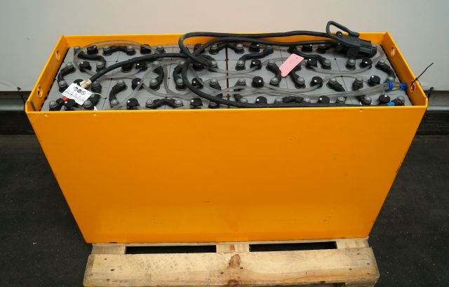 Jungheinrich unknown | Battery 48V775Ah 05-EPZS775SC Year 2024 weight 1135 kg sn  - Batterij voor Intern transport: afbeelding 1 Jungheinrich unknown | Battery 48V775Ah 05-EPZS775SC Year 2024 weight 1135 kg sn  - Batterij voor Intern transport: afbeelding 1