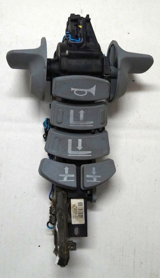 Still 50025407021 | Rijschakelaar control handle with buttons for initial lift y - Elektrisch systeem voor Intern transport: afbeelding 1 Still 50025407021 | Rijschakelaar control handle with buttons for initial lift y - Elektrisch systeem voor Intern transport: afbeelding 1