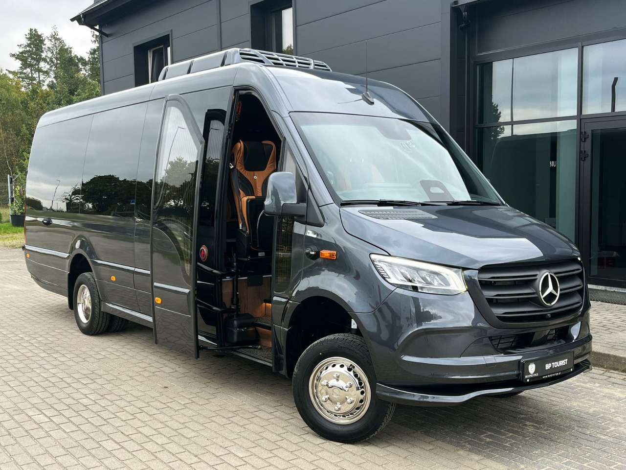 Mercedes-Benz Sprinter 519 AWD 4x4 TOURIST  / 21 to 24 Seats - Minibus, Personenvervoer: afbeelding 3 Mercedes-Benz Sprinter 519 AWD 4x4 TOURIST  / 21 to 24 Seats - Minibus, Personenvervoer: afbeelding 3