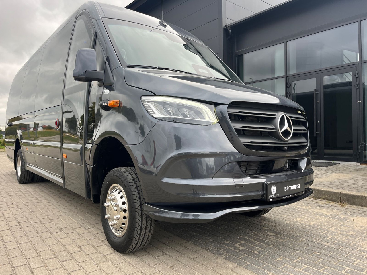 Mercedes-Benz Sprinter 519 AWD 4x4 TOURIST  / 21 to 24 Seats - Minibus, Personenvervoer: afbeelding 2 Mercedes-Benz Sprinter 519 AWD 4x4 TOURIST  / 21 to 24 Seats - Minibus, Personenvervoer: afbeelding 2