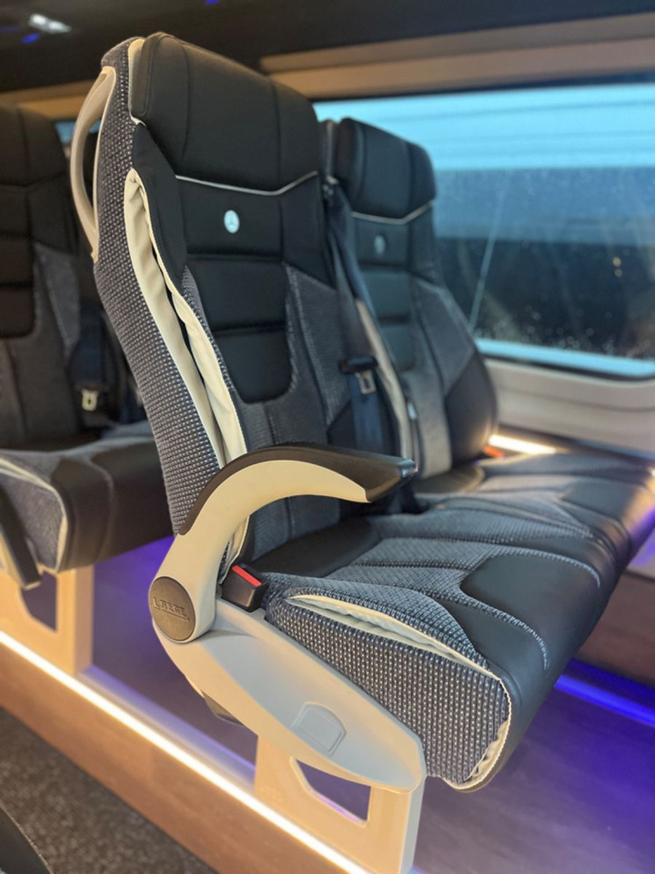 Minibus, Personenvervoer Mercedes-Benz Sprinter 519 AWD 4x4 TOURIST  / 21 to 24 Seats: afbeelding 7