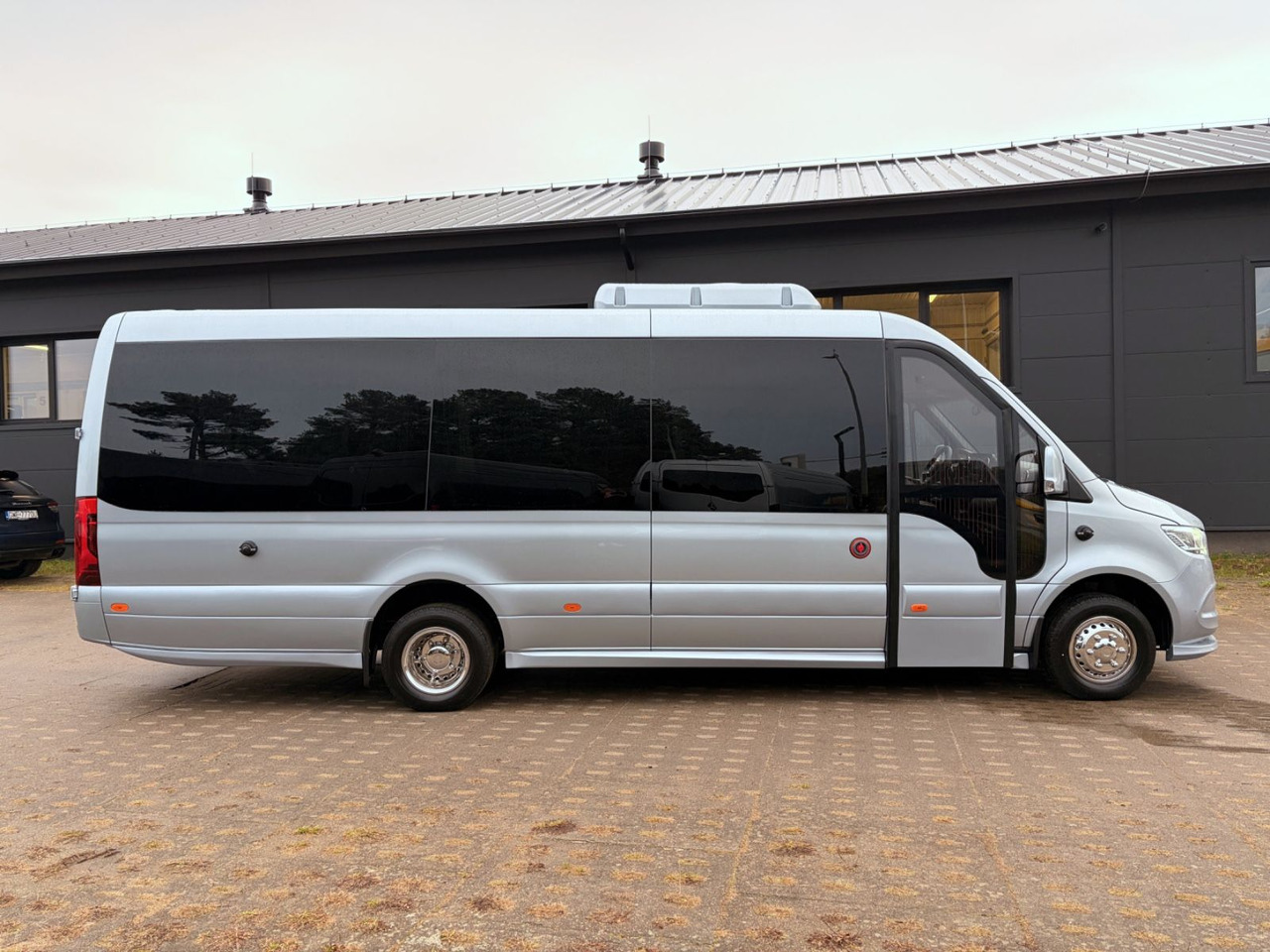 Mercedes-Benz Sprinter 519 TOURIST XL / 21-24 Seats / NEW!!! - Minibus, Personenvervoer: afbeelding 5 Mercedes-Benz Sprinter 519 TOURIST XL / 21-24 Seats / NEW!!! - Minibus, Personenvervoer: afbeelding 5