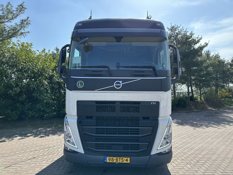 Volvo Volvo FH 500 4x2 ACC I-PARK COOL NEW MODEL FH 500 4x2 - Trekker: afbeelding 2 Volvo Volvo FH 500 4x2 ACC I-PARK COOL NEW MODEL FH 500 4x2 - Trekker: afbeelding 2