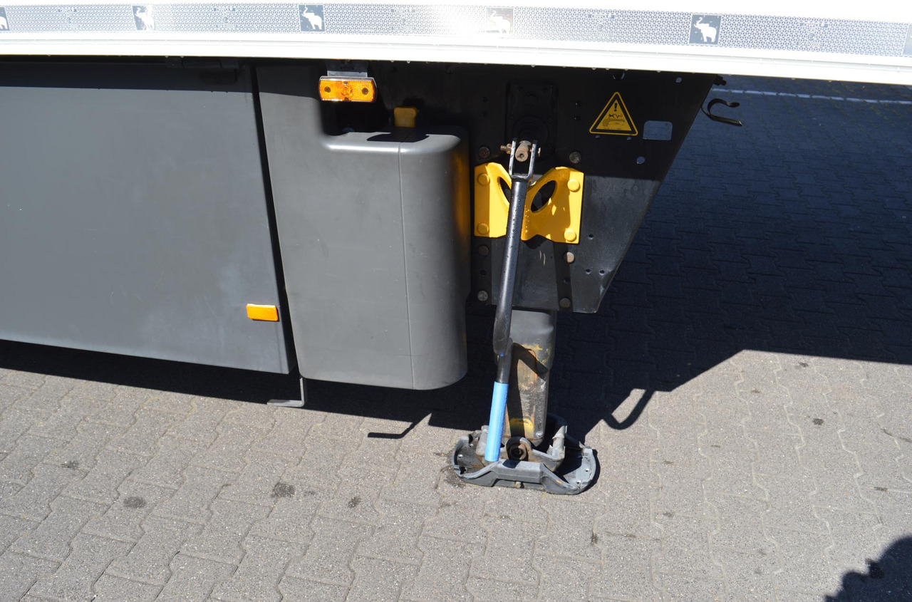 Schmitz Cargobull SKO FP 45 ThermoKing SLXi 300 - Koelwagen oplegger: afbeelding 4 Schmitz Cargobull SKO FP 45 ThermoKing SLXi 300 - Koelwagen oplegger: afbeelding 4