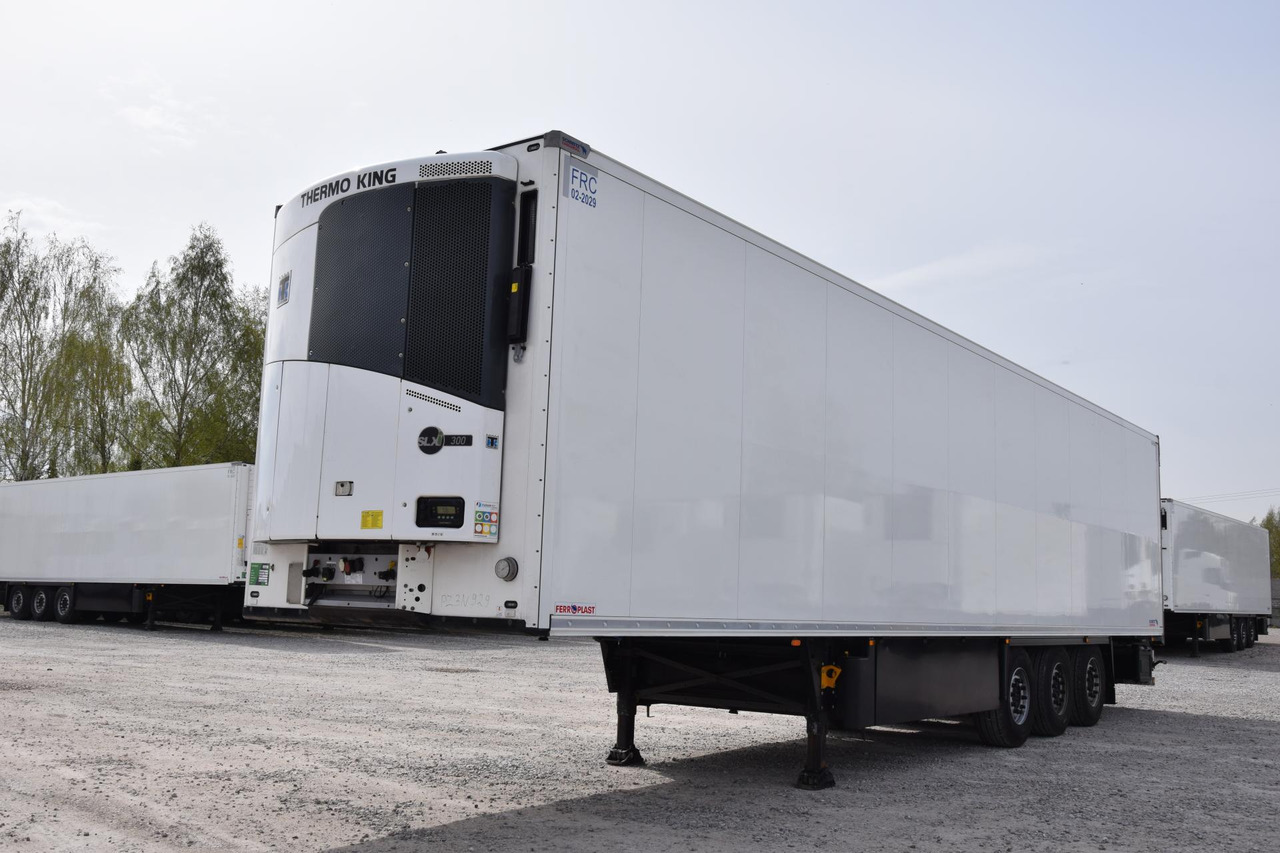Schmitz Cargobull SKO FP 45 ThermoKing SLXi 300 - Koelwagen oplegger: afbeelding 1 Schmitz Cargobull SKO FP 45 ThermoKing SLXi 300 - Koelwagen oplegger: afbeelding 1